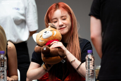 宋雨琦
190713 PB签售
©️OreoWaffle17