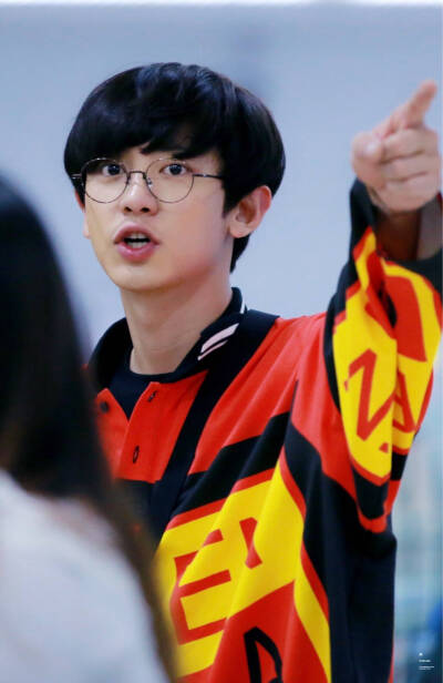 朴灿烈 EXO灿烈 CHANYEOL LOEY