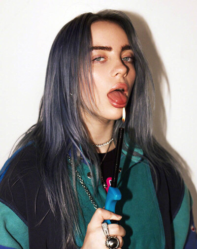 BILLIE EILISH!!!