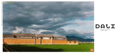 我最怀念某年，空气自由新鲜，远山和炊烟，狗和田野，我沉睡一夏天。
#大理# #大理旅拍# #西蒙有象# #西蒙有象旅拍工作室# #大理旅游# #云南旅游攻略#