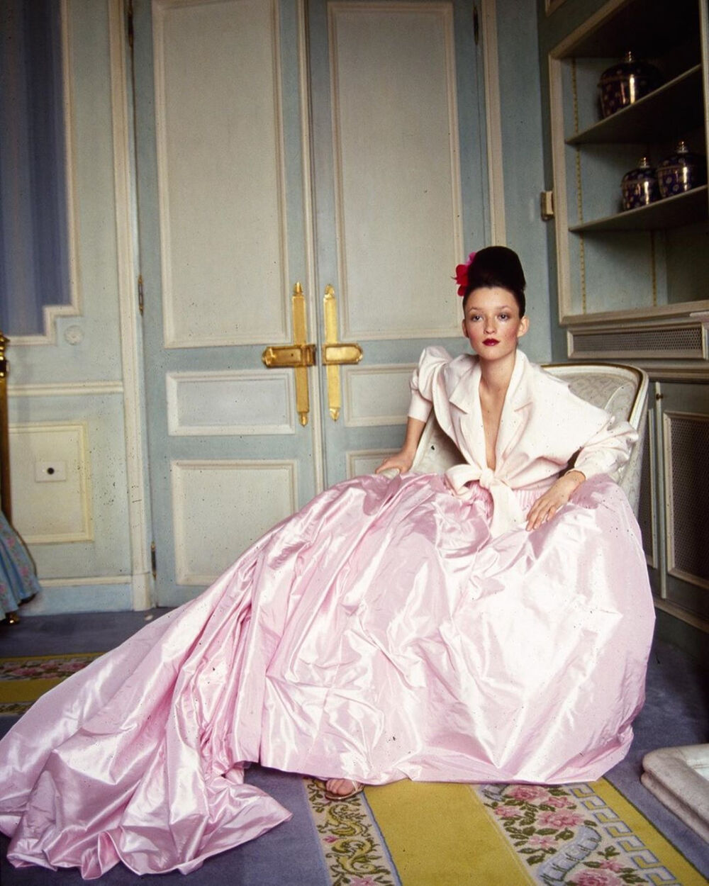 Audrey Marney "Ravishing Couture" Vogue US March 1999
Photographed: Arthur Elgort
Fashion Editor: Grace Coddington
Hair: Recine
Makeup: Christy Coleman ​​​