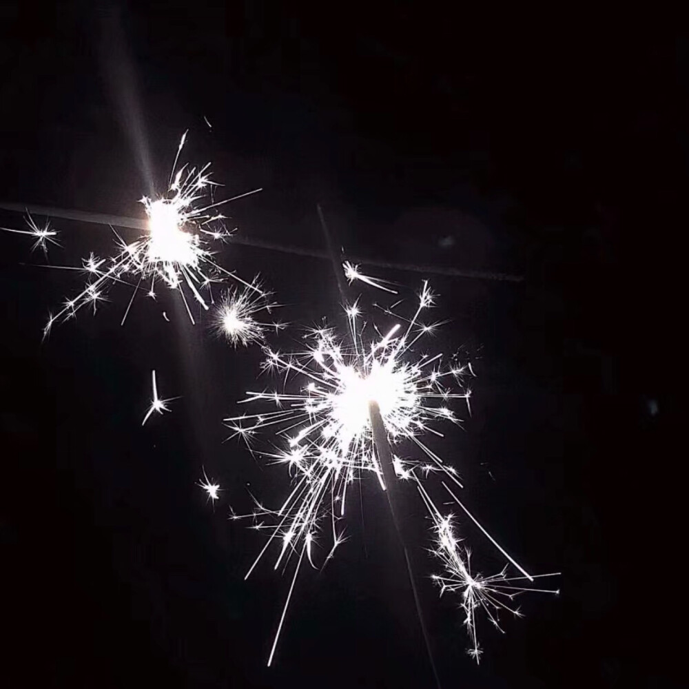 主页图 键盘壁纸 高清背景 INS objects极简 by：可爱雯.