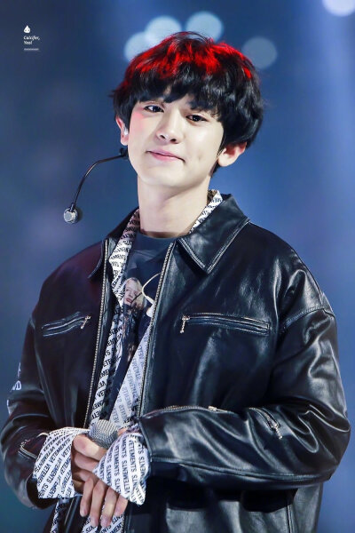 朴灿烈 EXO灿烈 Chanyeol