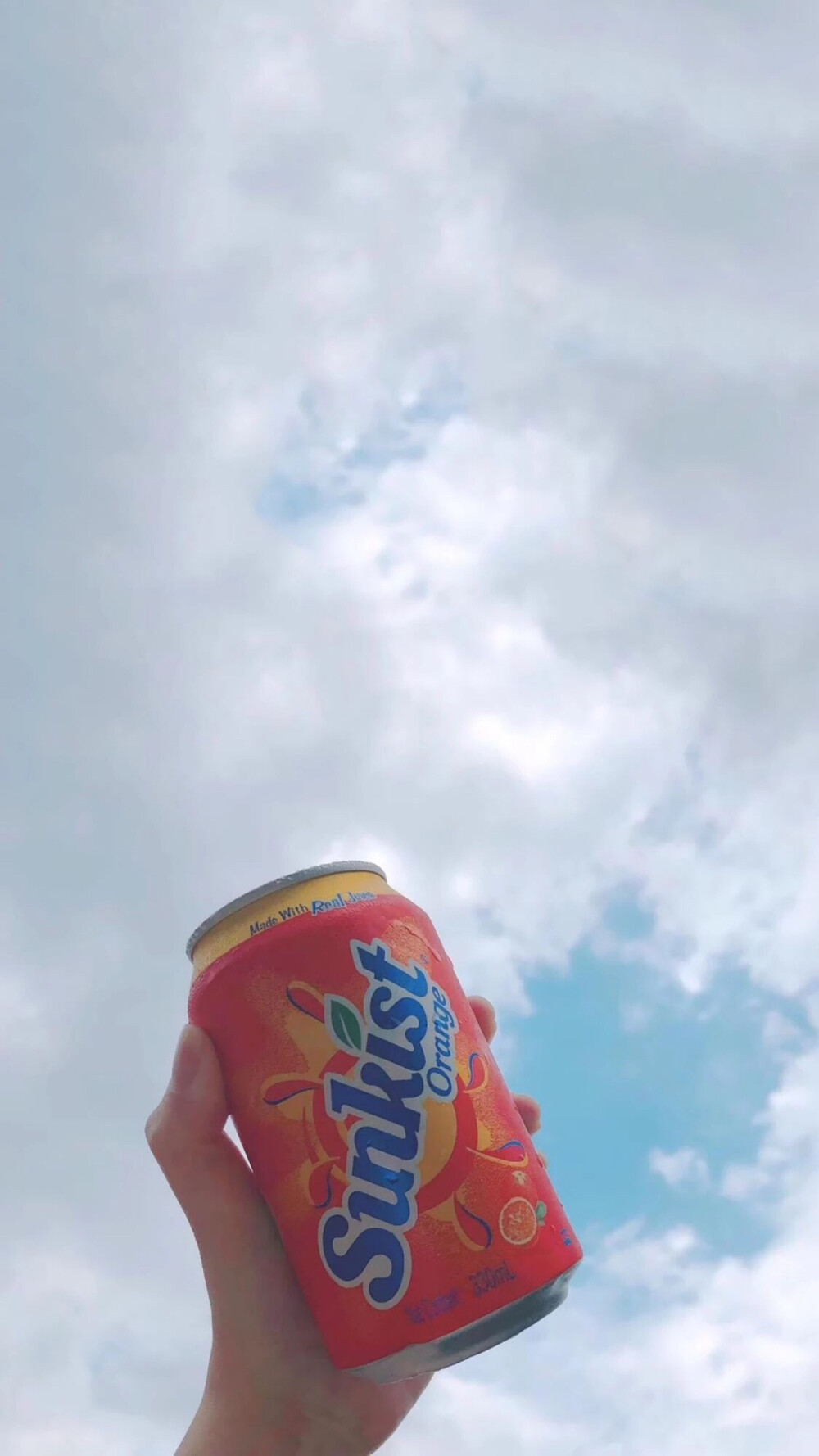 壁纸 ins可爱简约清新蓝色天空夏