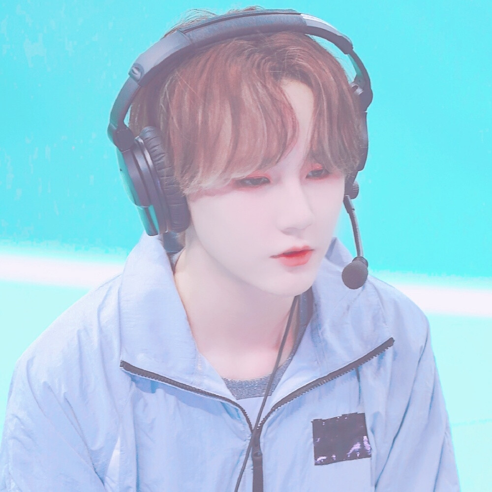 男爱豆头像李权哲头像