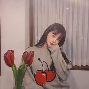 女头像 by：朵莉✔️