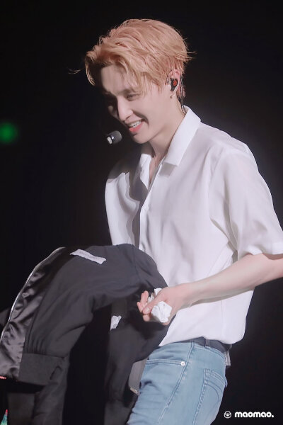 190706上海演唱会
张艺兴❤