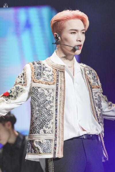 190706上海演唱会
张艺兴❤