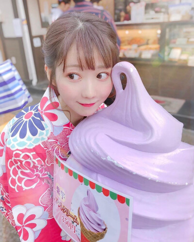 #大谷映美里[超话]# ins 20190708
去年此刻、、、
已经到穿浴衣的季节啦〜想要穿很多次
#浴衣 #浅草 # ​