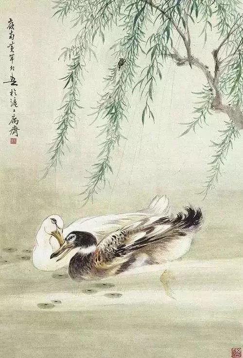 黄幻吾（1906--1985）,名罕，字幻吾，号罕僧，晚年称罕翁。男，汉族，广东新会人。早年临《芥子园画谱》兼画肖像，中学毕业后从事印刷及广告美术工作，业余潜心研习书画，获岭南画派高剑父、高奇峰教益，画艺日趋成熟。
黄幻吾的绘画被评论为：“精研国画，善绘山水、人物、花卉、鱼虫、鸟兽，尤以花鸟画、山水画功夫独到，刻划真切动人、栩栩如生”，他的作品确实富有新意，能把水墨、彩色熔铸一炉，做到情调美、色彩美、构图美、形象美。如果用“形神兼备，生机盎然，清新秀丽，雅俗共赏”这十六个字来概括，那是最恰当不过了。