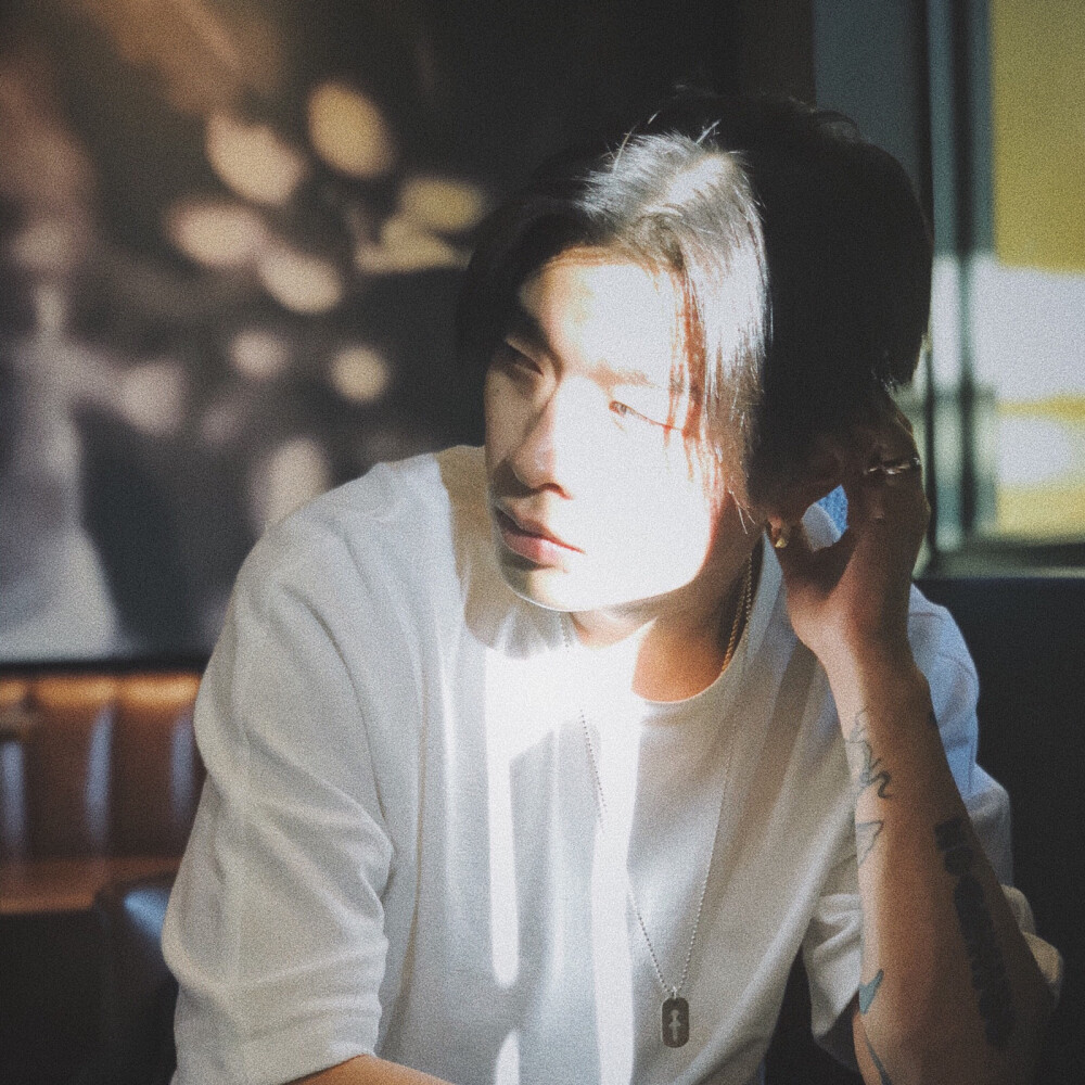 满舒克
拿图点赞禁二修。