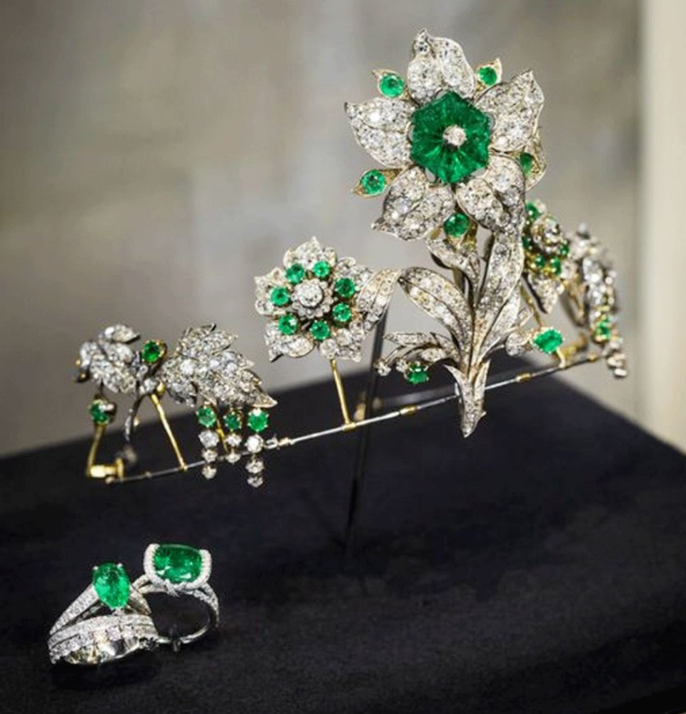 CHAUMET “御冕傳世——始于十八世紀(jì)的珍寶藝術(shù)展”。