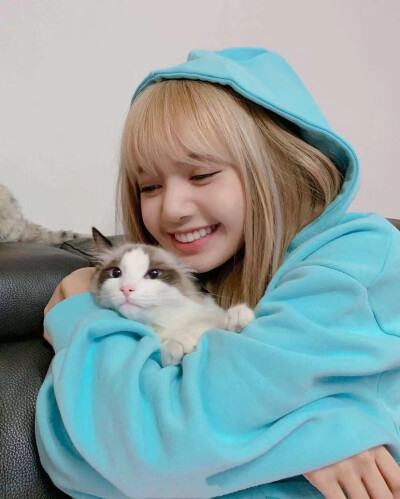 Lisa๑