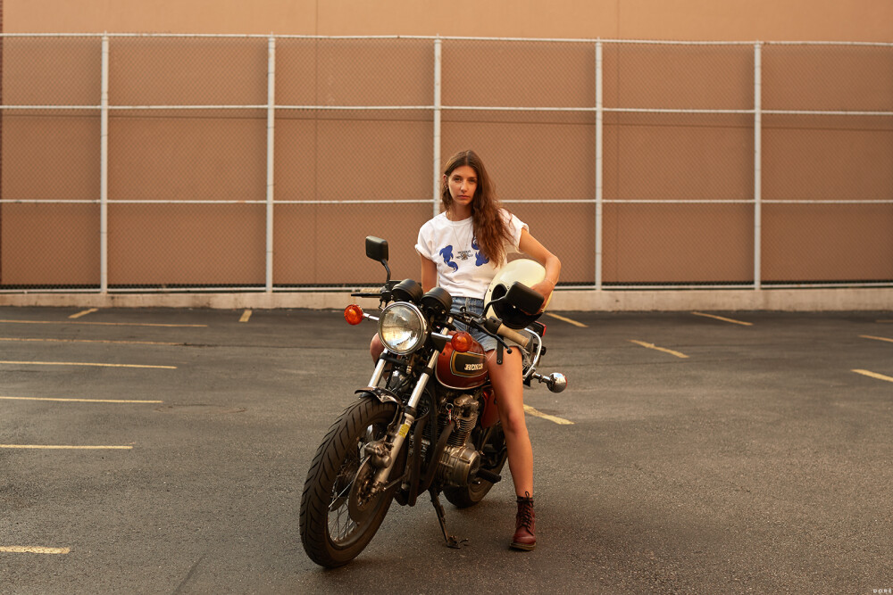 DORE_FASHION_MOTORCYCLE_JESS_5