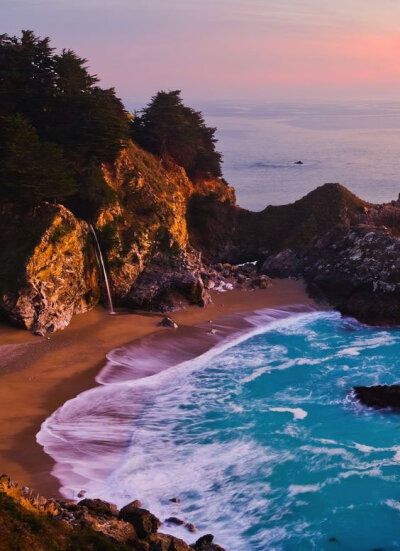 想去加州的紫色沙滩Pfeiffer Beach