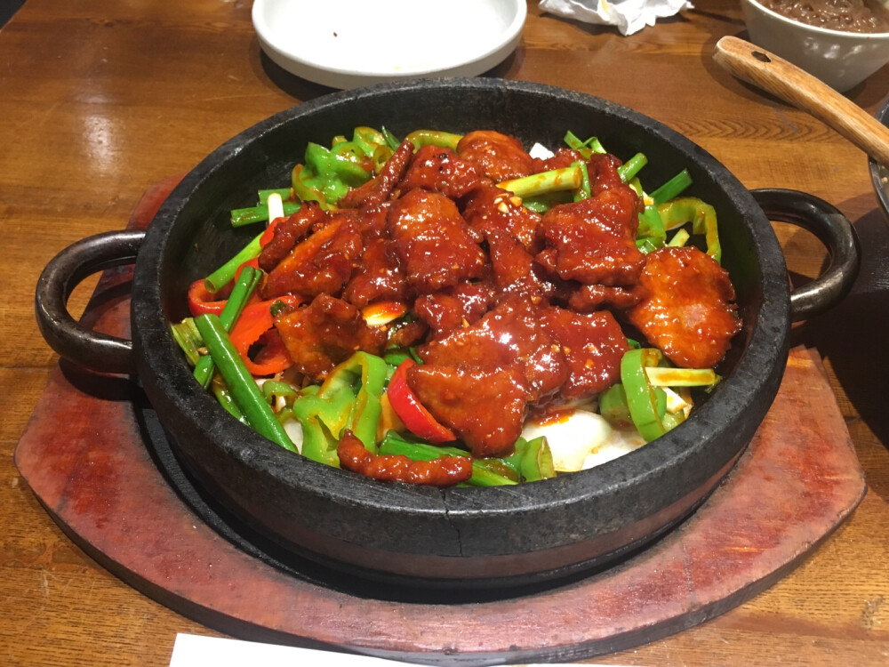 石板牛肉