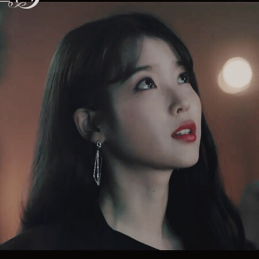 李知恩
iu