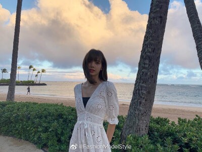 LISAPeaceCeleb Korea Style | Lisa insta夏威夷旅拍更新