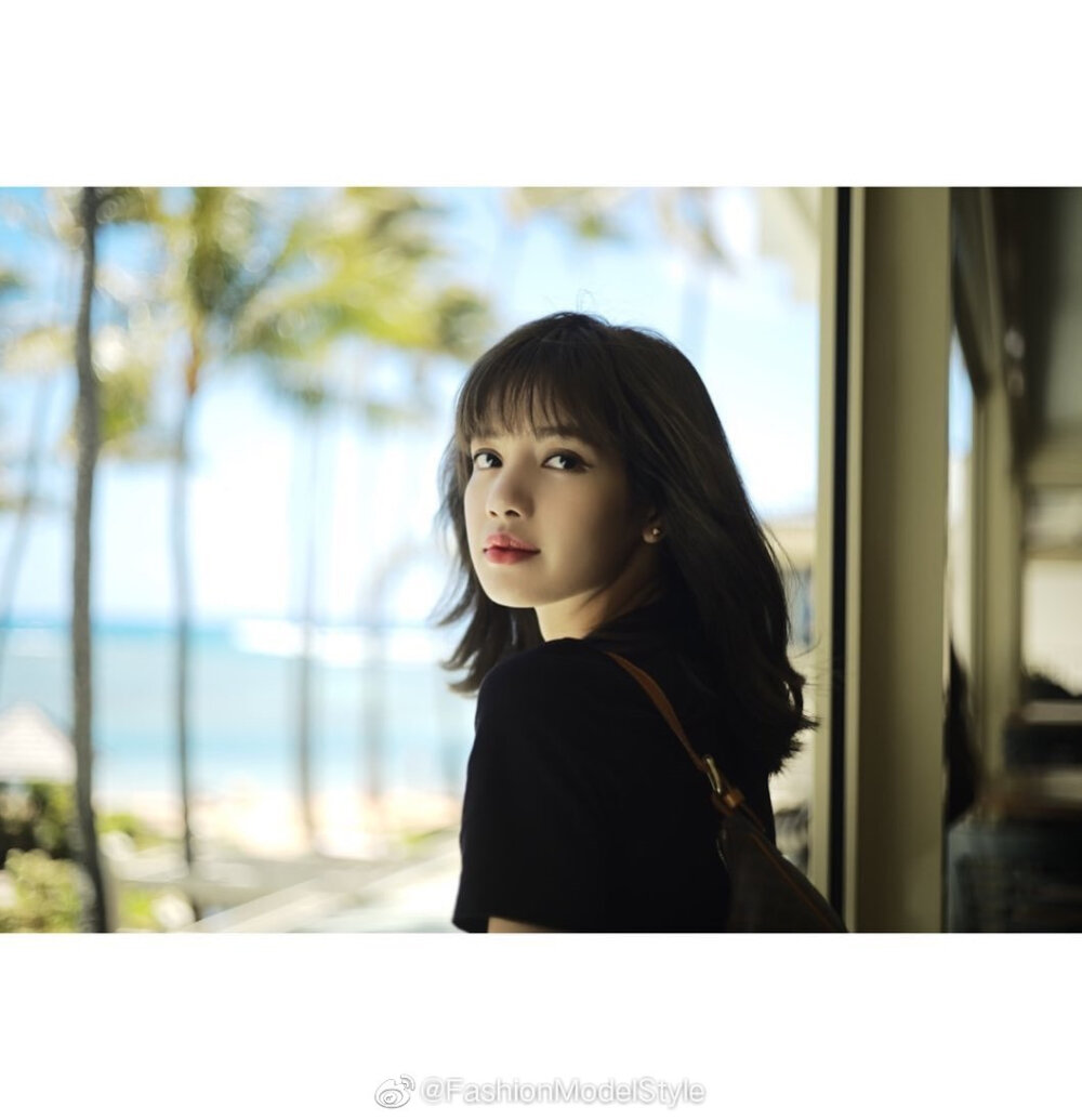 LISAPeaceCeleb Korea Style | Lisa insta夏威夷旅拍更新