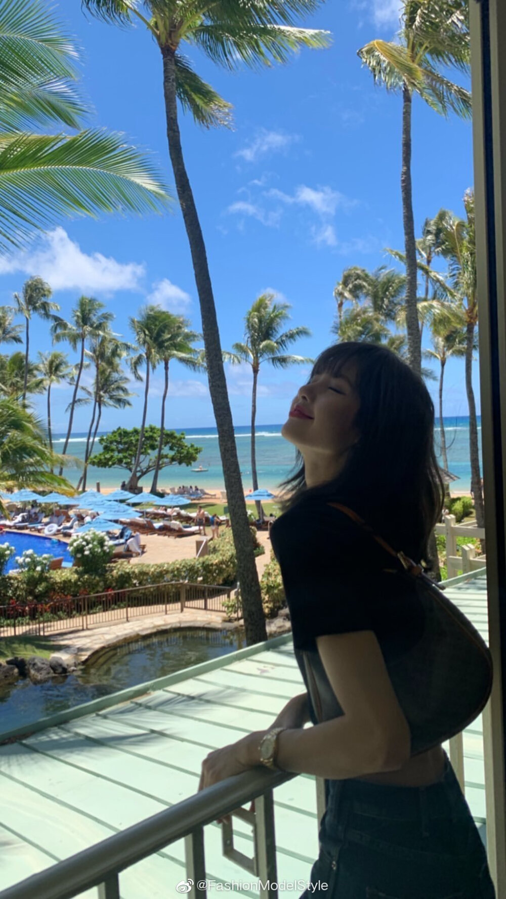 LISAPeaceCeleb Korea Style | Lisa insta夏威夷旅拍更新