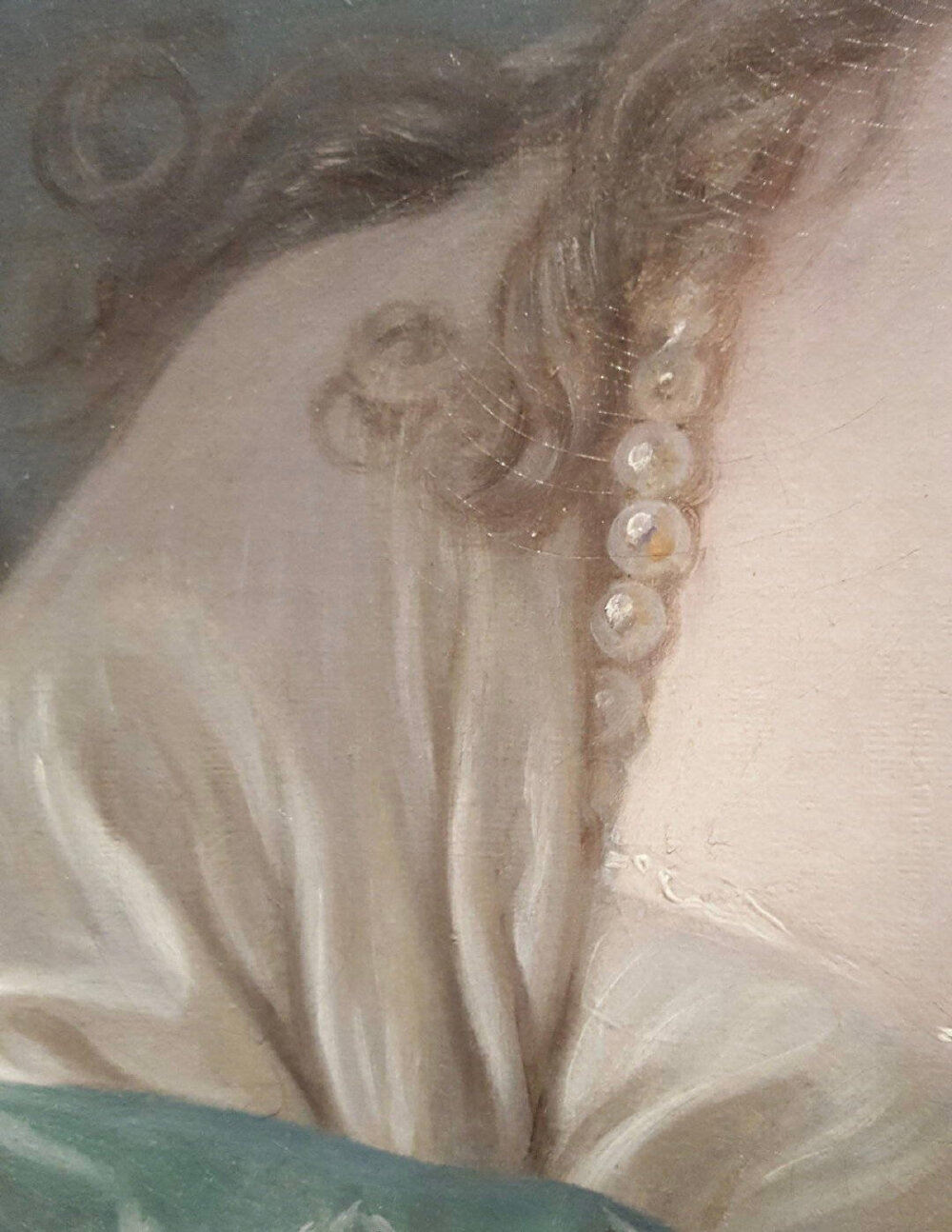 Venus on the Waves (details), 1769, by François Boucher
“维纳斯”。[法]弗朗索瓦·布歇 ​
弗朗索瓦·布歇（Francois Boucher，1703—1770），法国画家、版画家和设计师，是一位将洛可可风格发挥到极致的画家。曾任法国美术院院长、皇家首席画师。出版过《千姿百态》画册。
