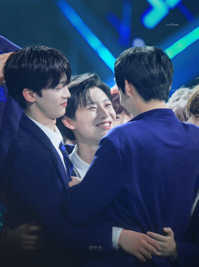 190719 101决赛夜 #X1曹承衍# @WOODZ_dnwm ​​​cr:logo