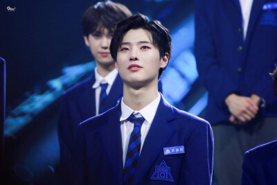 190719 101决赛夜 #X1曹承衍# @WOODZ_dnwm ​​​cr:logo