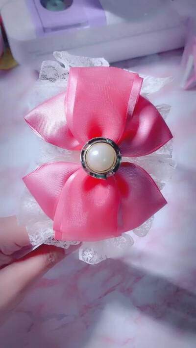 做蝴蝶结会上瘾