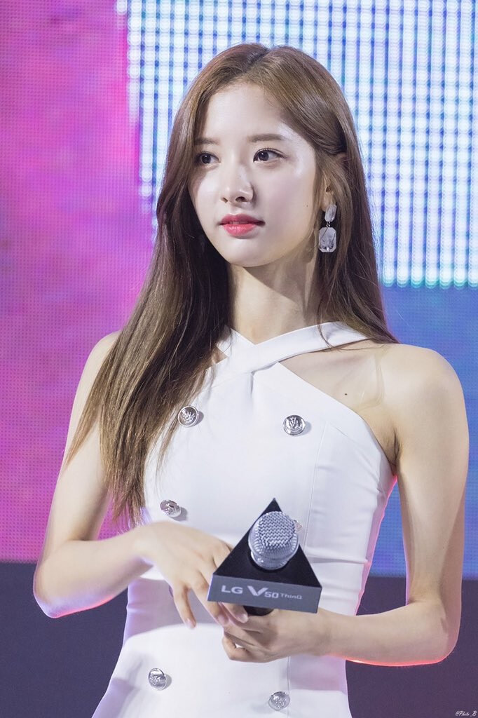 cr.Photo_B