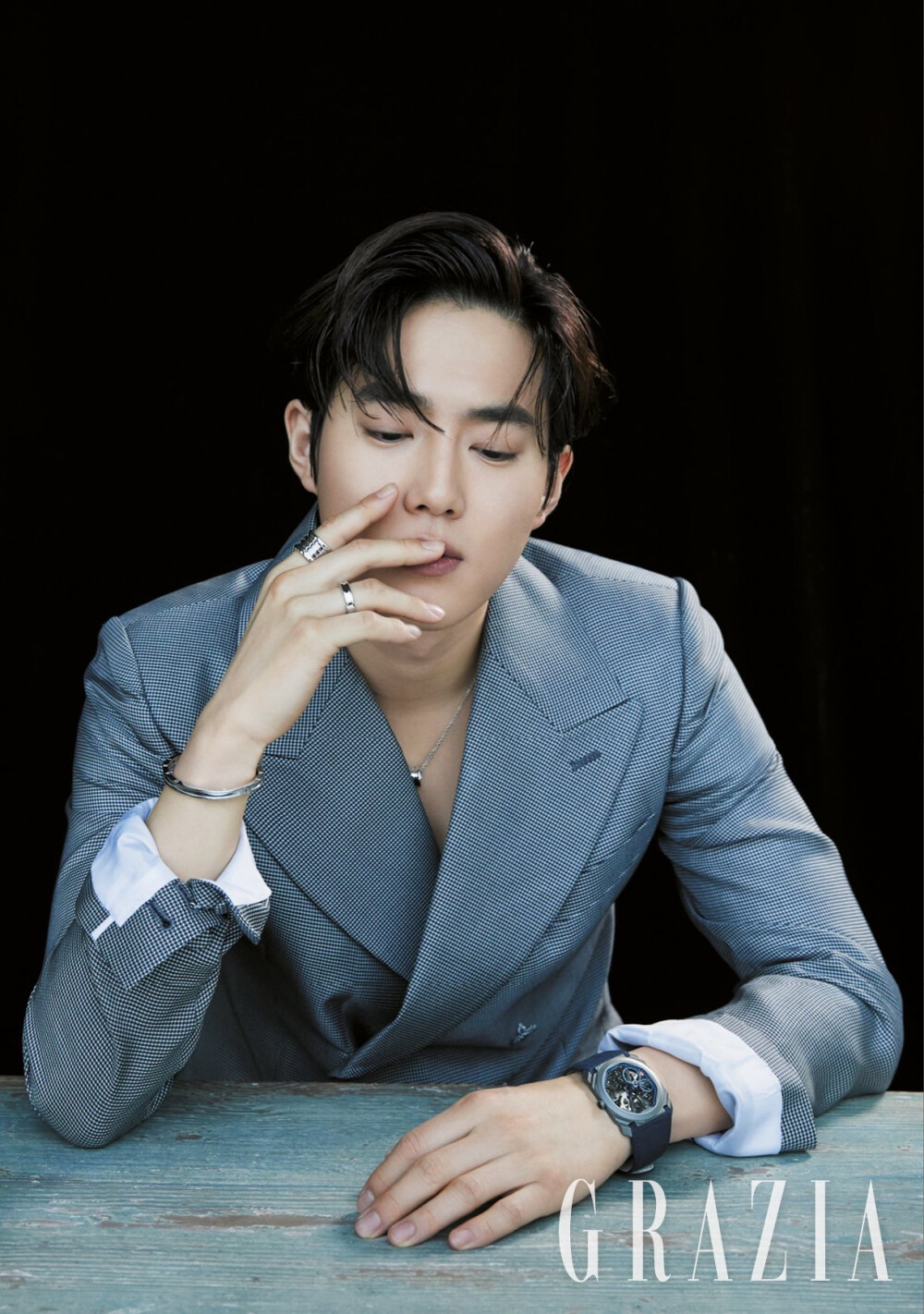 金俊勉 suho 20190327 《grazia》四月号画… - 堆