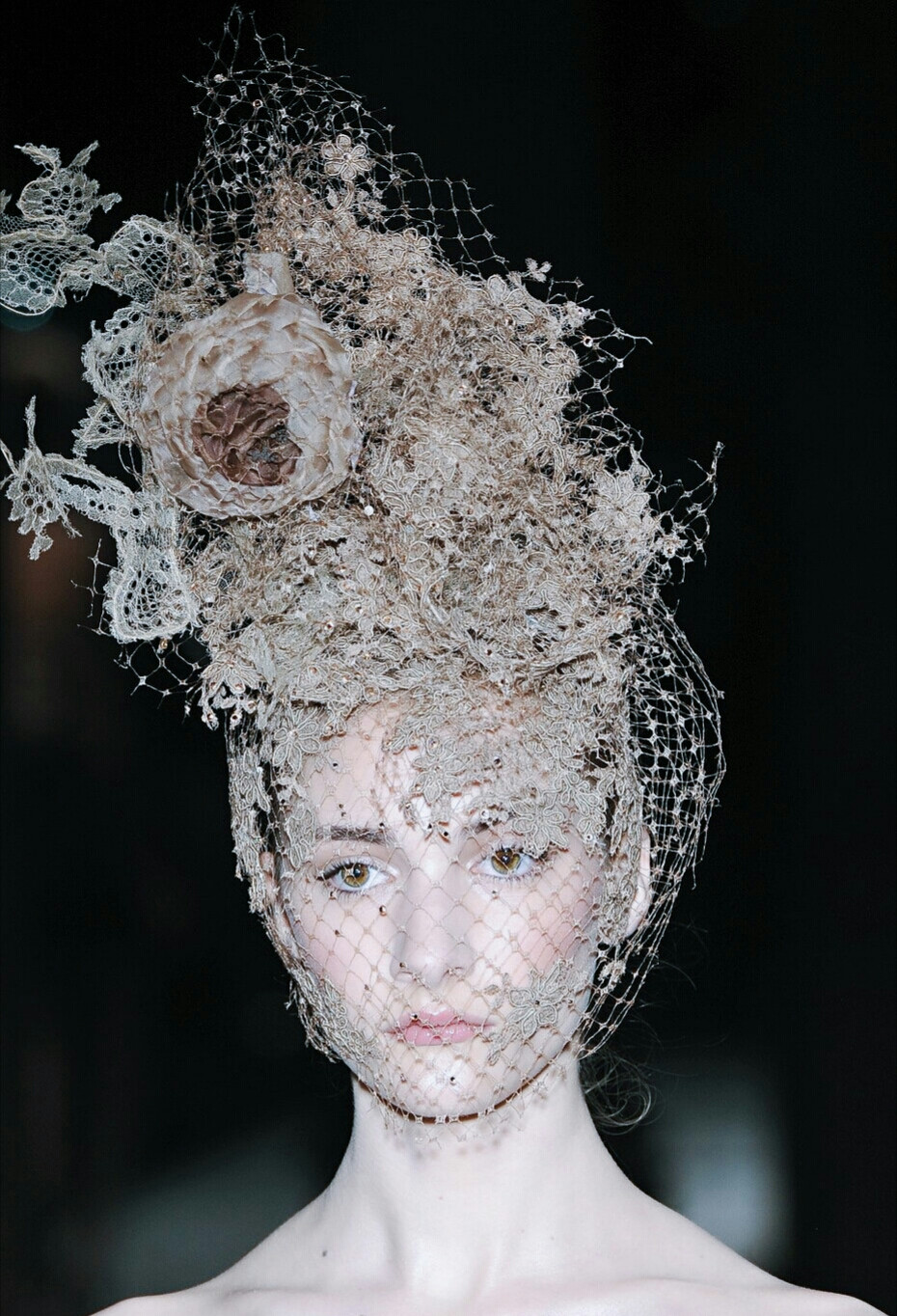 Hanna Rundlof @ Valentino F/W 2009 Couture ​​​