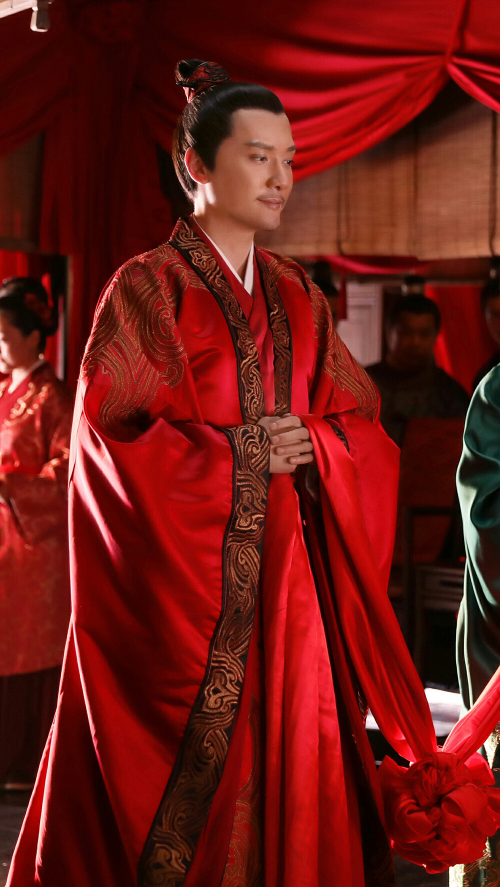 知否知否应是绿肥红瘦 顾廷烨 冯绍峰