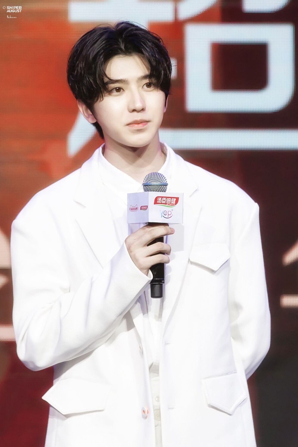 crsniperaugust蔡徐坤