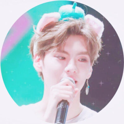 毕侃情头
cr.微博