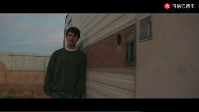 啊啊啊！我可爱的小斑鸠！Alec benjamin！