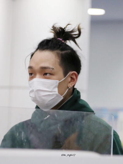 金知元Bobby