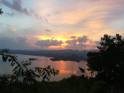 千岛湖的天，漂亮到心里去了