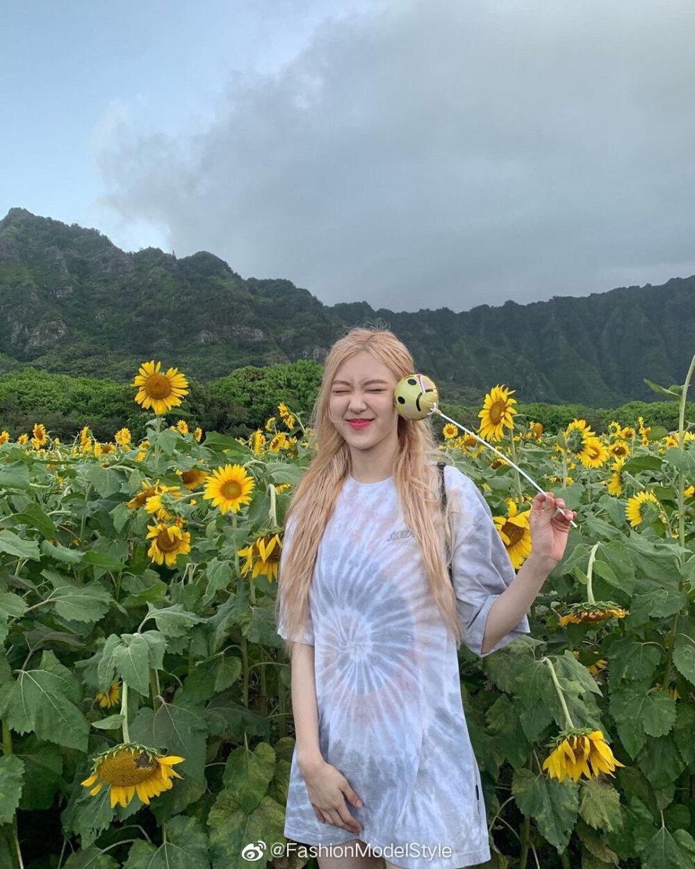 #ROSÉ[超话]#PeaceCeleb Korea Style | BLACKPINK ROSÉ insta夏威夷旅拍更新