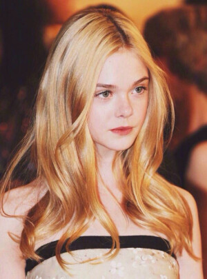 艾丽范宁Elle Fanning