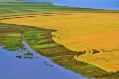 华夏绝美 绿江村
鸭绿江风景名胜区是国务院于一九八八年批准的国家重点风景名胜区。由绿江、水丰、太平湾、虎山、大桥、江口六大景区100多个景点组成，以自然风光旂旎、人文景观荟萃、地理位置独特、环境质量优越…