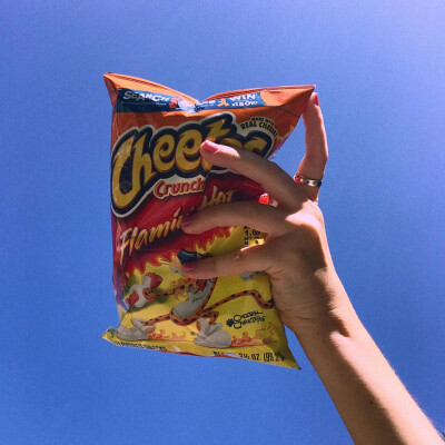 Flaming Hot Cheetos——clairo