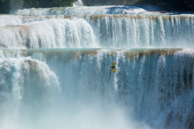 General 2048x1365 photography kayaks waterfall