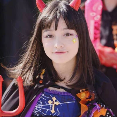 桥本环奈（从历史头像里面翻出来的，我也不知道为什么画质变糊了:( 