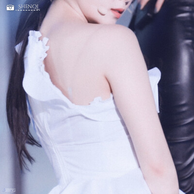 申弃。二传经允许。
©SerendipityMeet329