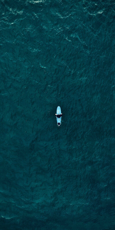 深邃又美丽的大海