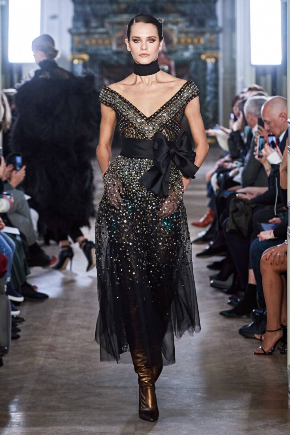 Elie Saab（艾莉·萨博）2019秋冬高级成衣