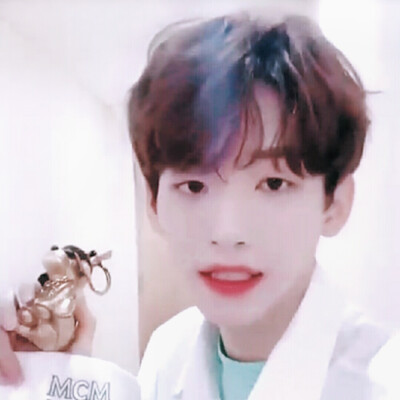 具正模
二传注dt傅妍