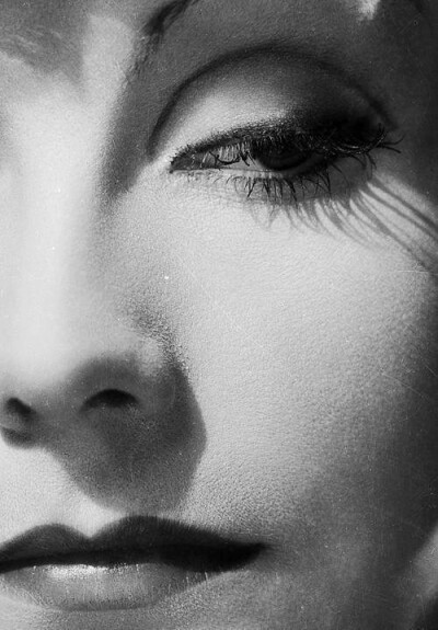 Greta Garbo, 1931. Photograph by Clarence Sinclair Bull.