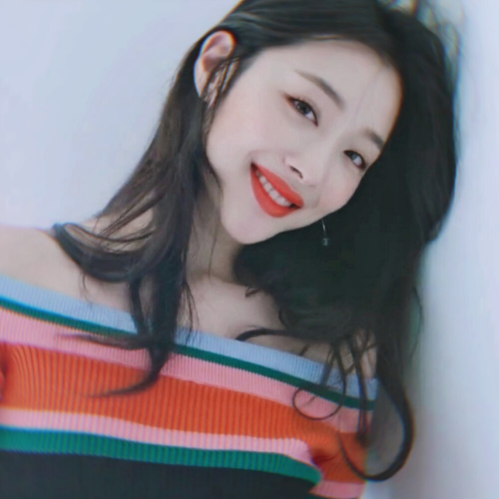 崔雪莉 二传注明萧郁
原截权烈