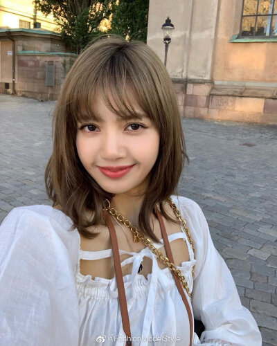 LISAPeaceCeleb Korea Style | Lisa insta旅拍更新